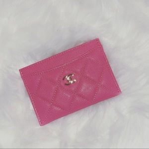 Chanel 20s Flat card holder pink caviar